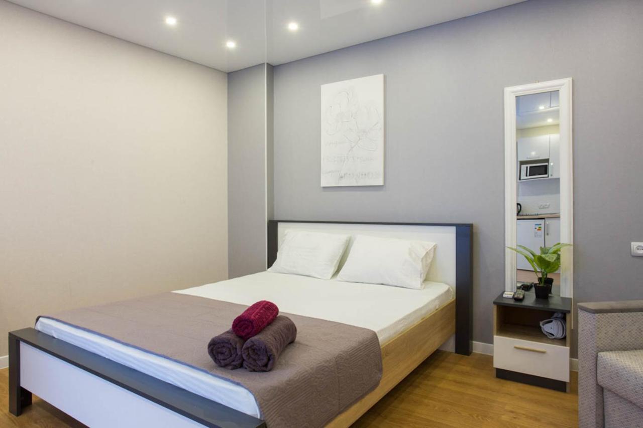 New Studio In The City Center - Mykoly Khvylovoho Str 5-2 Charkiw Exterior foto